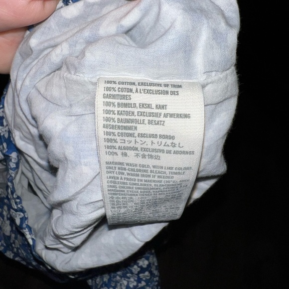 NWOT Hollister Floral Romper _ Size Small - Picture 4 of 4